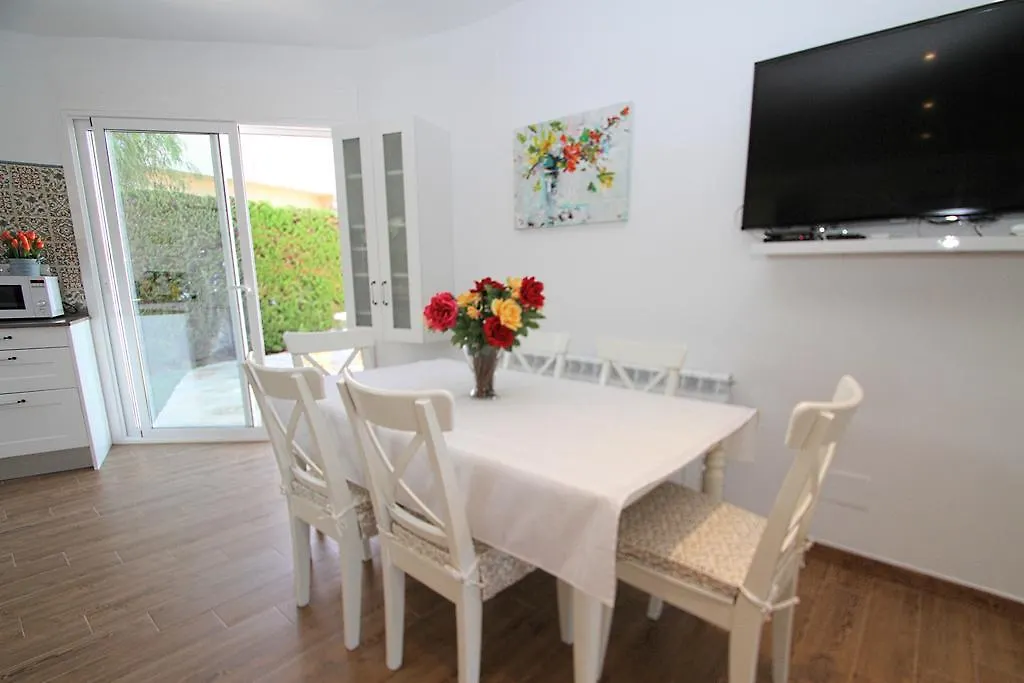Arenda Villa Camila Pino Alto Miami Playa